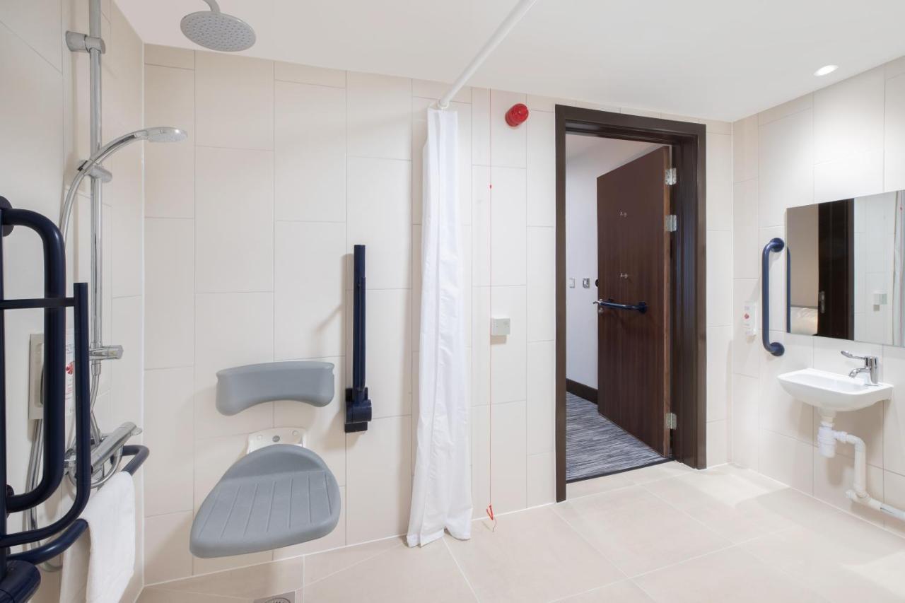 Ramada By Wyndham Leeds East